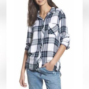Rails Hunter plaid button up shirt in white admiral pine - size small